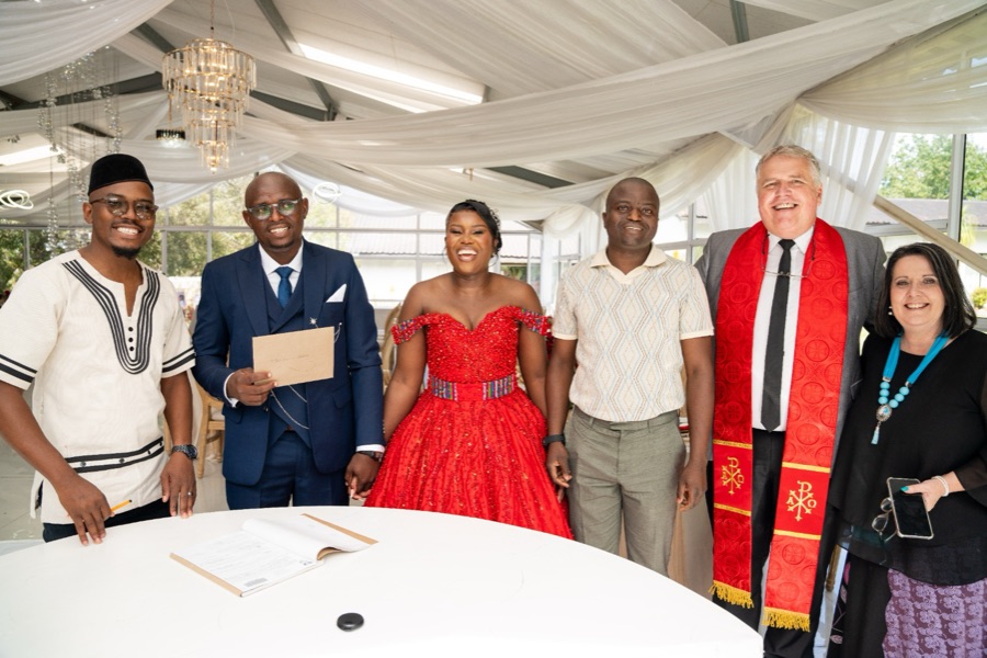 Wedding ceremony by Dr. Gerrit Rademeyer in Cape St Francis